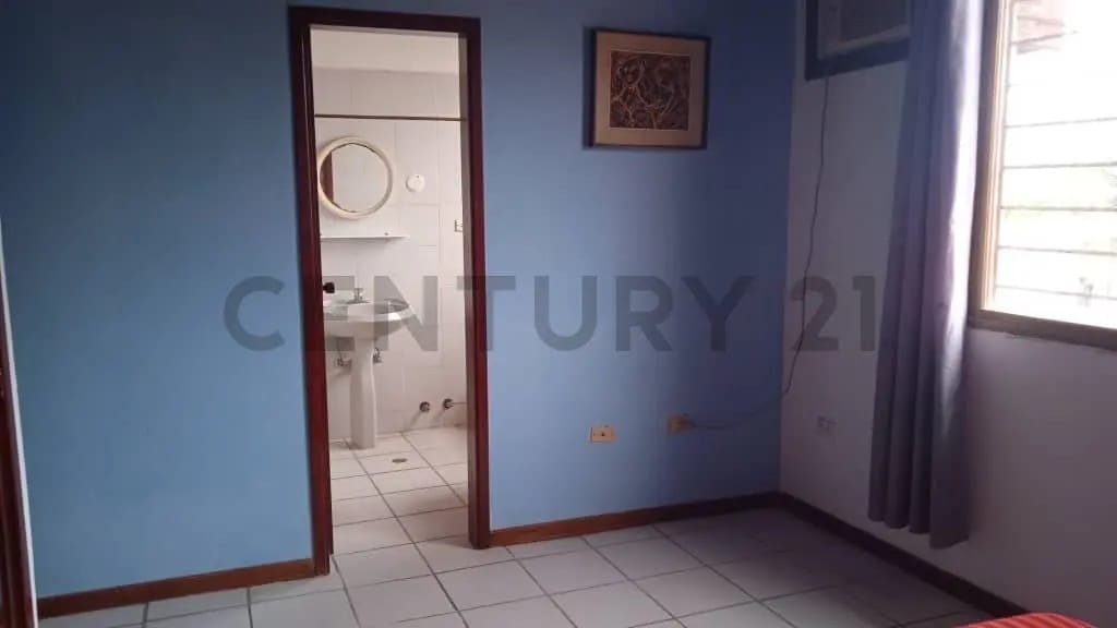 Terreno con tres casas en Antolin del Campo - 20