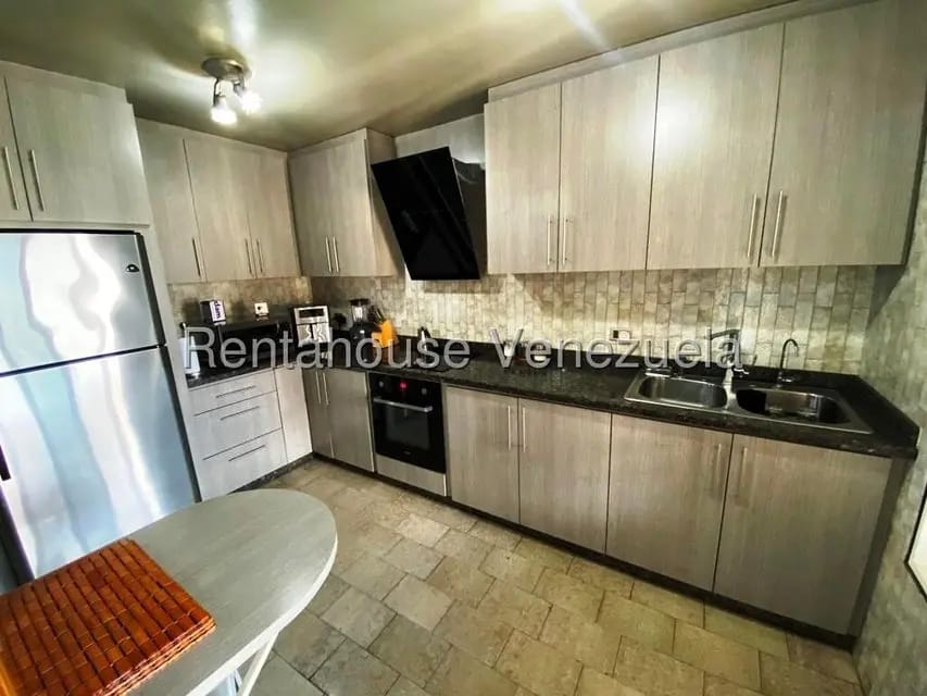 Apartamento (1 Nivel) en Venta en Colinas de Bello Monte, Distrito Metropolitano - 17