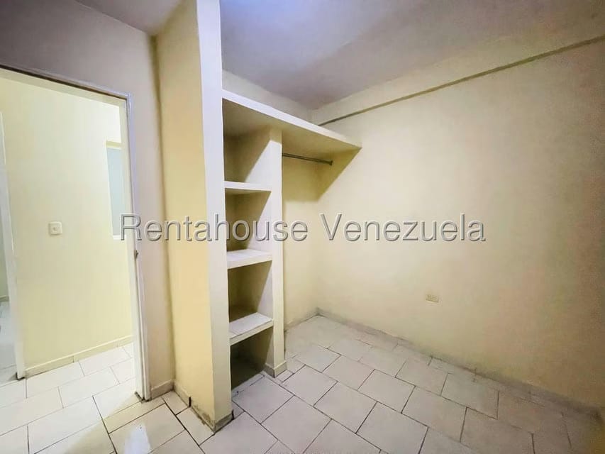 Apartamento (1 Nivel) en Alquiler en La Coromoto, Aragua - 11