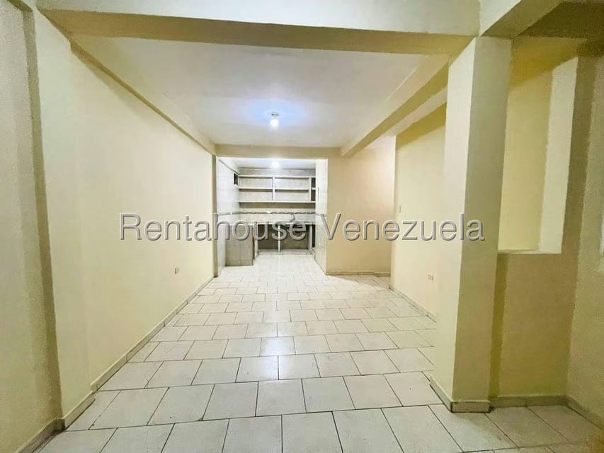 Apartamento (1 Nivel) en Alquiler en La Coromoto, Aragua - 15
