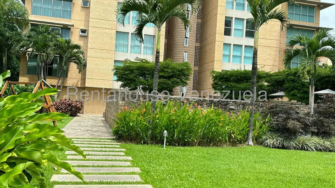 Apartamento (1 Nivel) en Alquiler en Campo Alegre, Distrito Metropolitano - 15