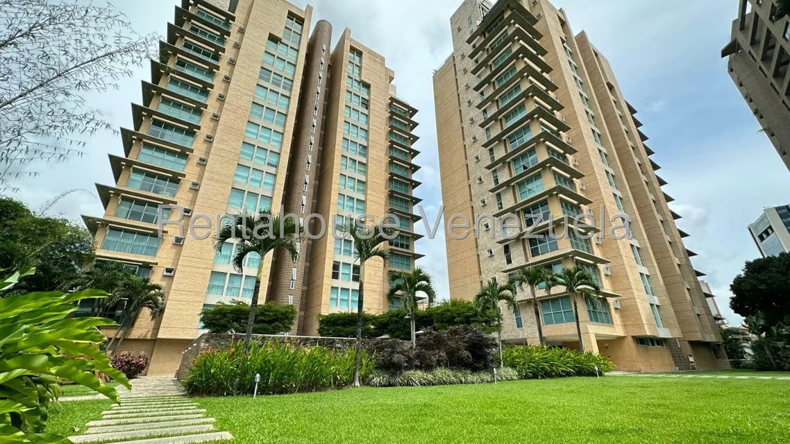 Apartamento (1 Nivel) en Alquiler en Campo Alegre, Distrito Metropolitano - 18