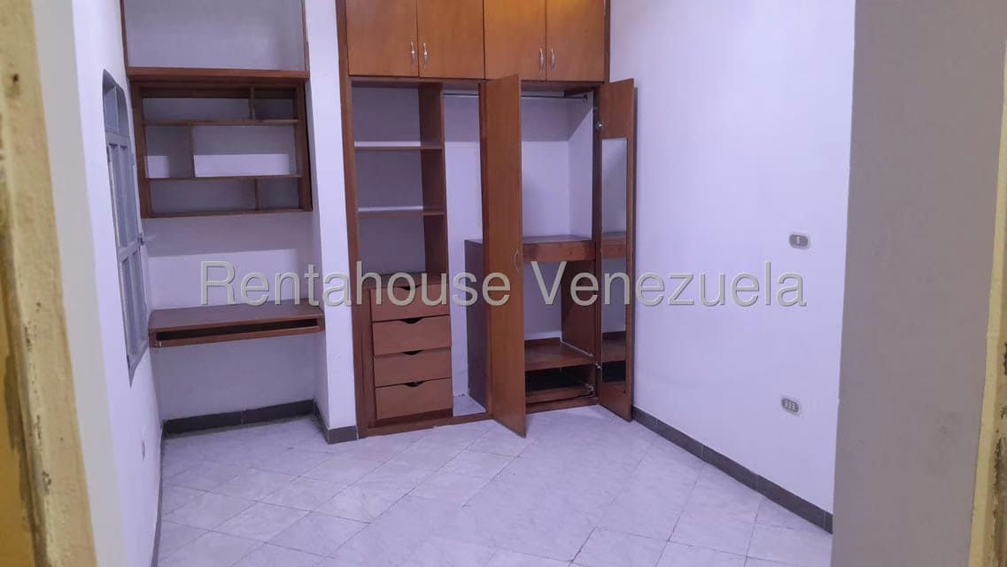 Comercial (Oficina) en Alquiler en Centro, Lara - 9