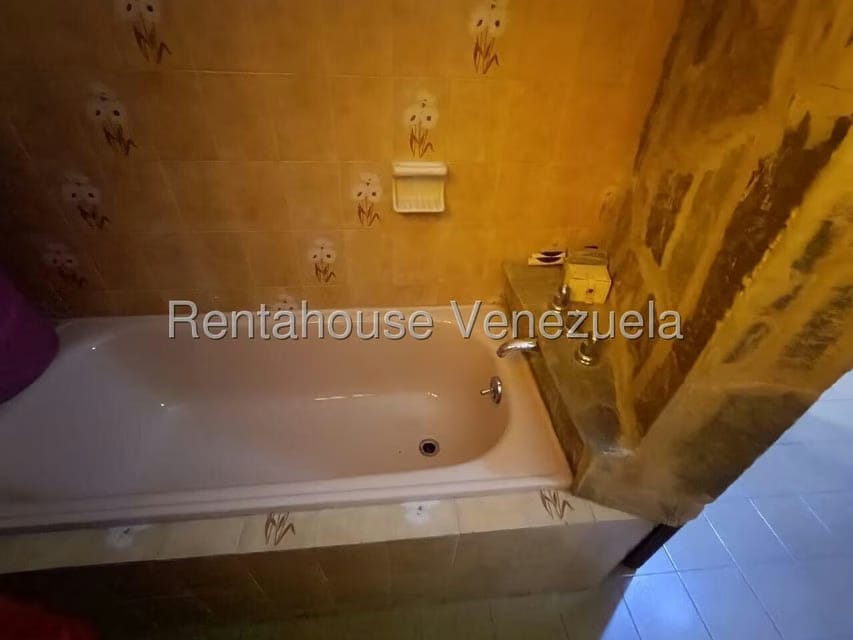 Casa (Multipes Niveles) en Venta en La Viña, Carabobo - 33