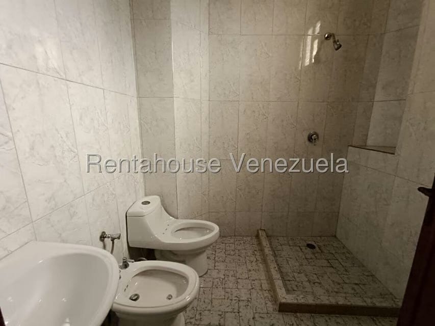 Casa (Multipes Niveles) en Venta en La Viña, Carabobo - 61