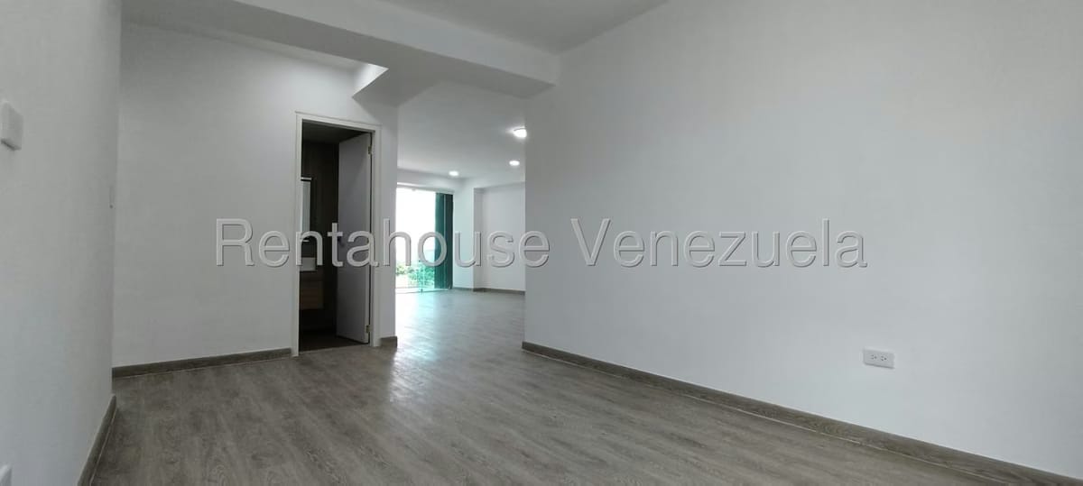 Apartamento (1 Nivel) en Venta en La Lagunita Country Club, Distrito Metropolitano - 17