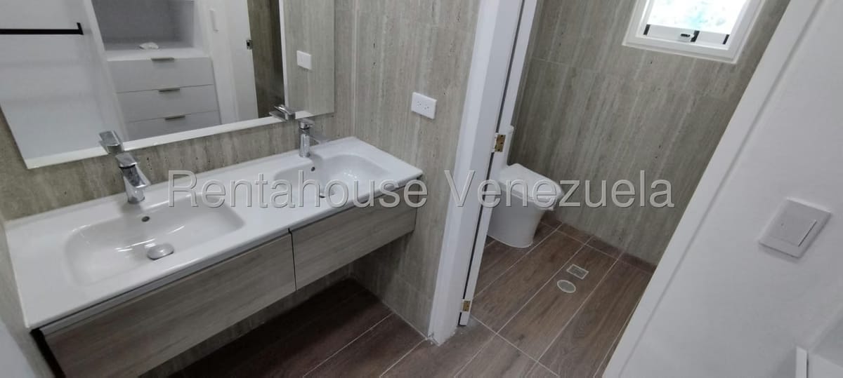 Apartamento (1 Nivel) en Venta en La Lagunita Country Club, Distrito Metropolitano - 34