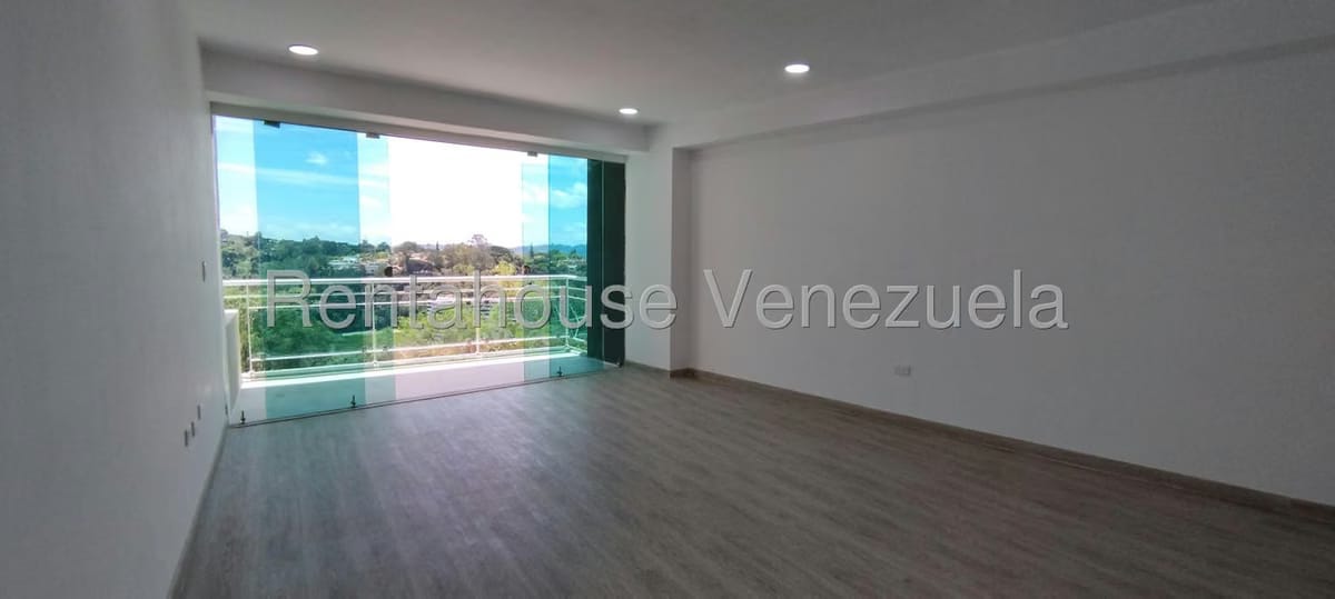 Apartamento (1 Nivel) en Venta en La Lagunita Country Club, Distrito Metropolitano - 5
