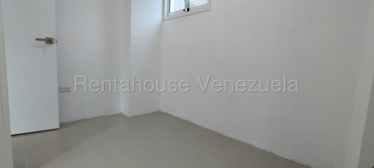 Apartamento (1 Nivel) en Venta en La Lagunita Country Club, Distrito Metropolitano - 41