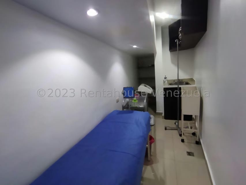 Comercial (Local Comercial) en Venta en Los Colorados, Carabobo - 19