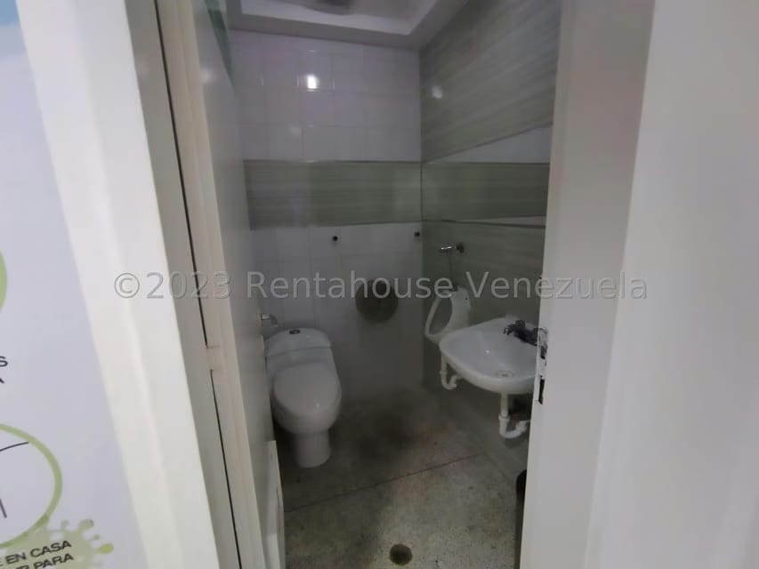 Comercial (Local Comercial) en Venta en Los Colorados, Carabobo - 23