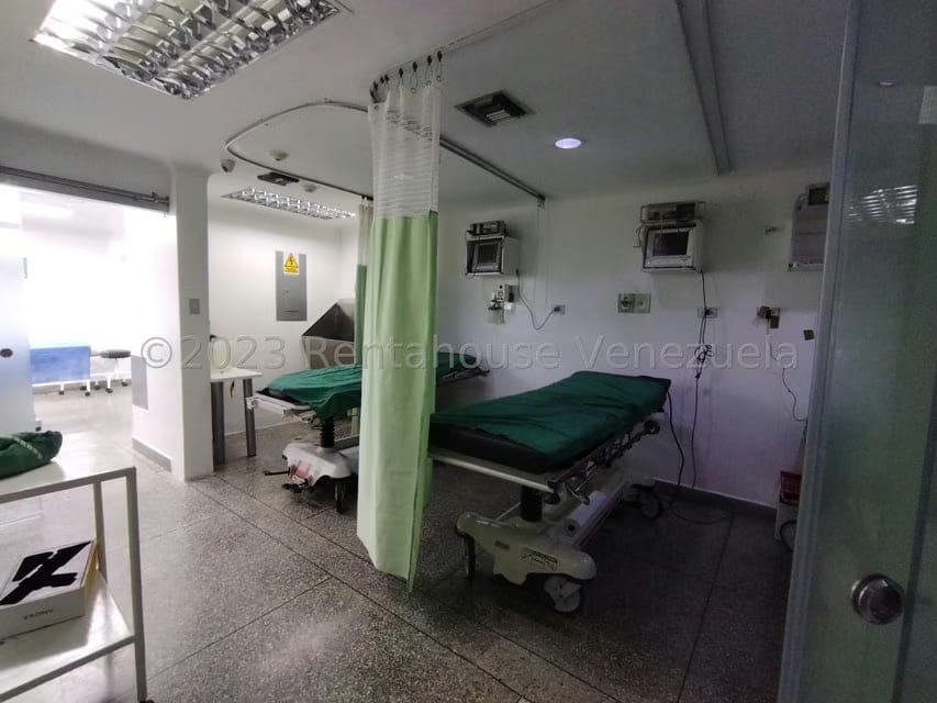 Comercial (Local Comercial) en Venta en Los Colorados, Carabobo - 5