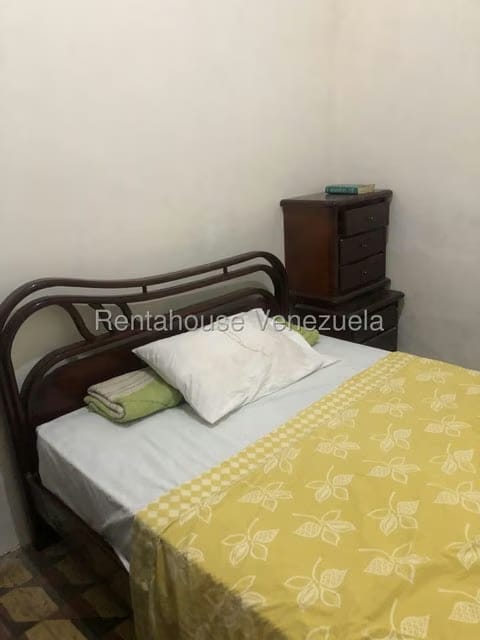Casa (1 Nivel) en Venta en Catia, Distrito Metropolitano - 14