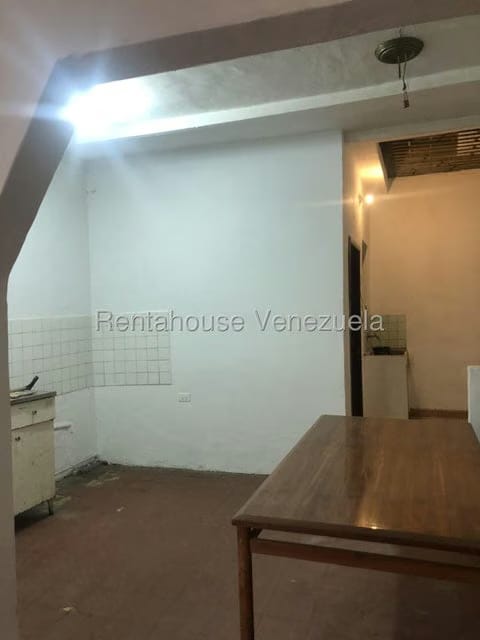 Casa (1 Nivel) en Venta en Catia, Distrito Metropolitano - 8