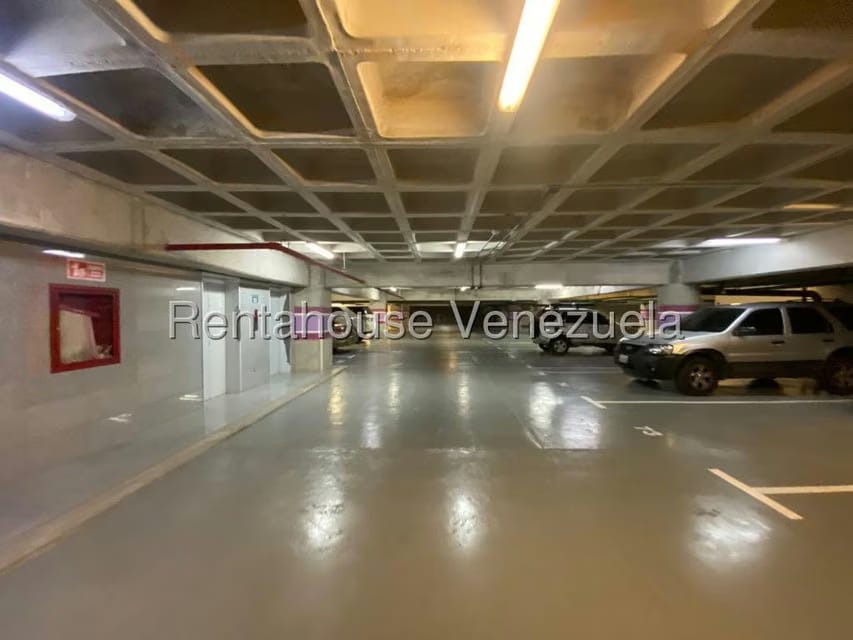 Comercial (Galpon - Deposito) en Alquiler en Boleita Norte, Distrito Metropolitano - 10