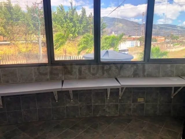 Local De 304,07 En Venta En El Cc El Refugio. - 14