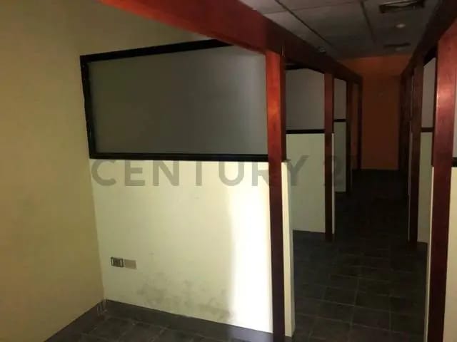 Local De 304,07 En Venta En El Cc El Refugio. - 6