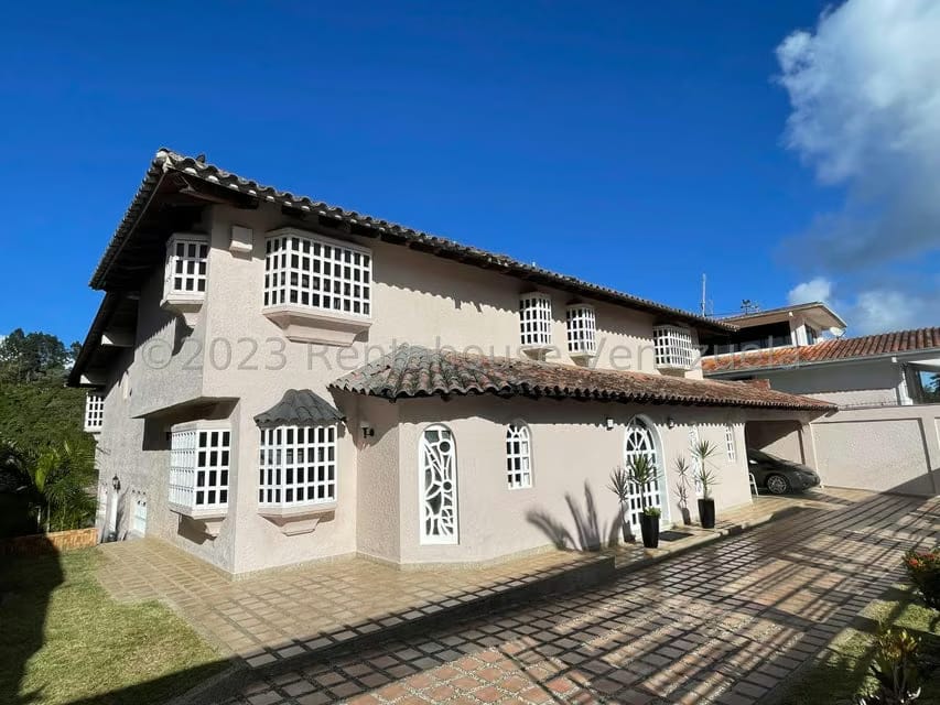 Casa (Multipes Niveles) en Venta en Club de Campo, Miranda - 3