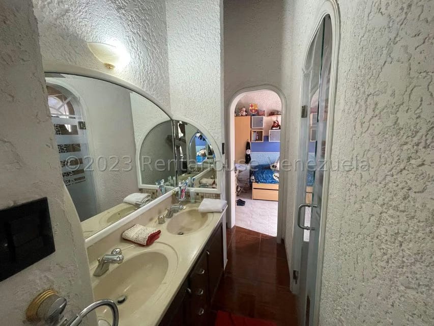 Casa (Multipes Niveles) en Venta en Club de Campo, Miranda - 21