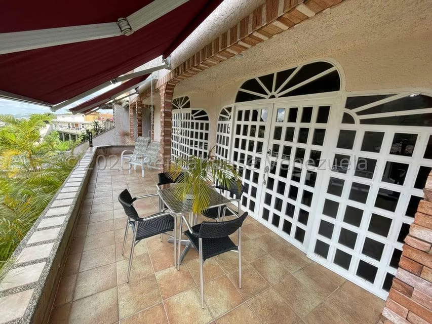 Casa (Multipes Niveles) en Venta en Club de Campo, Miranda - 10