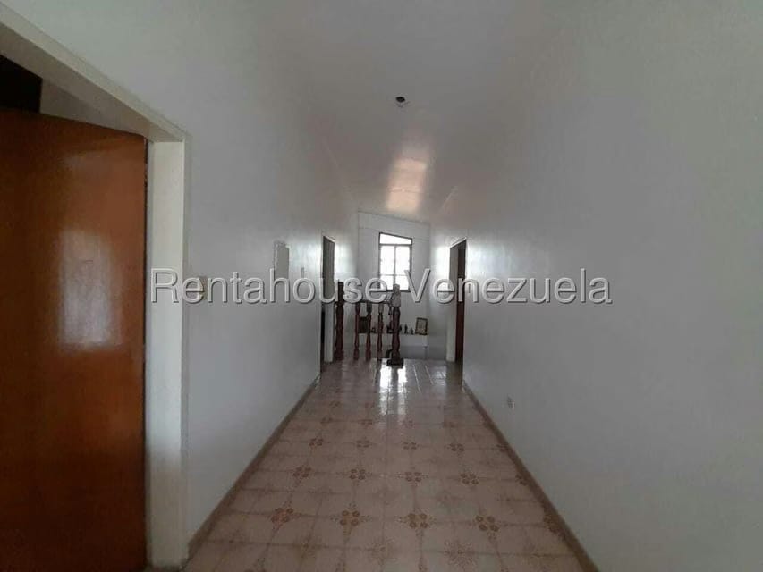 Casa (1 Nivel) en Venta en Del Este, Lara - 25