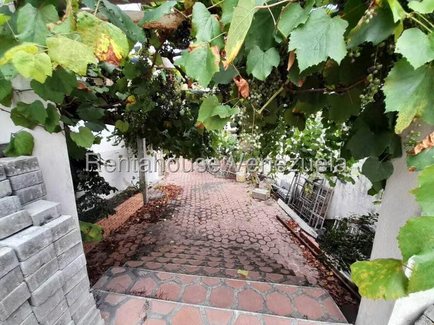 Casa (1 Nivel) en Venta en Del Este, Lara - 41