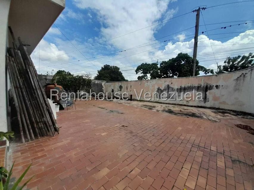 Casa (1 Nivel) en Venta en Del Este, Lara - 43
