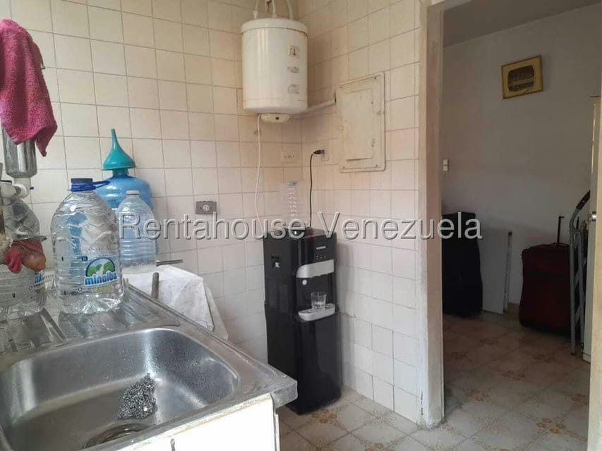 Casa (1 Nivel) en Venta en Del Este, Lara - 51