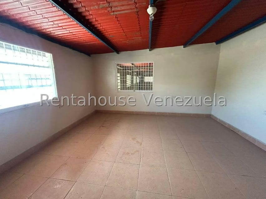 Comercial (Galpon - Deposito) en Alquiler en Parroquia Juan de Villegas, Lara - 14