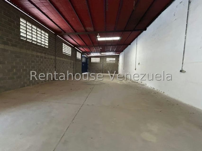 Comercial (Galpon - Deposito) en Alquiler en Parroquia Juan de Villegas, Lara - 7