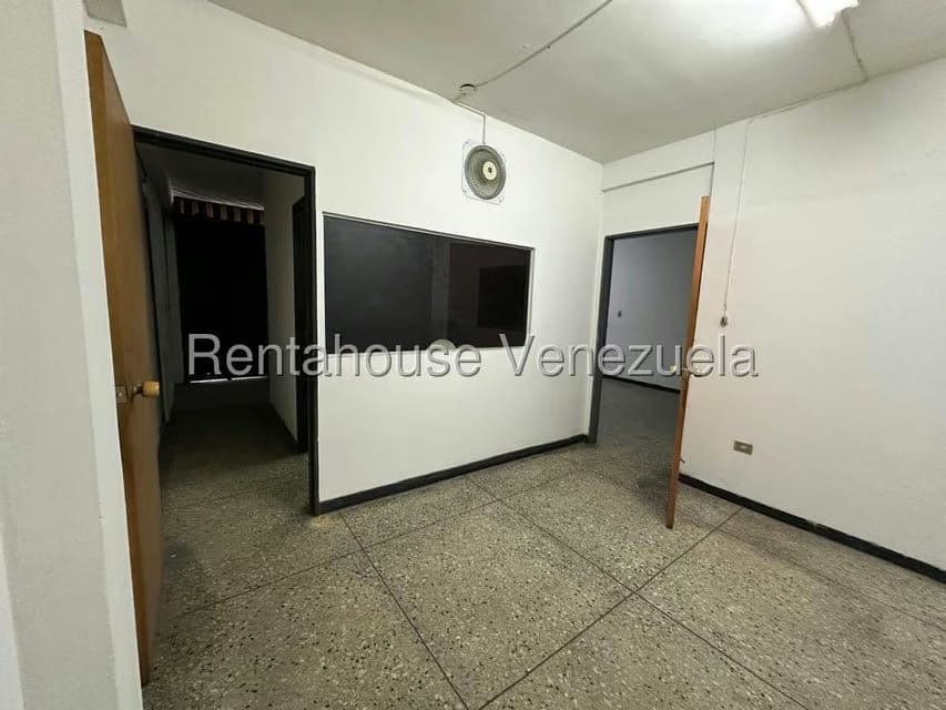 Comercial (Local Comercial) en Alquiler en Centro, Lara - 19
