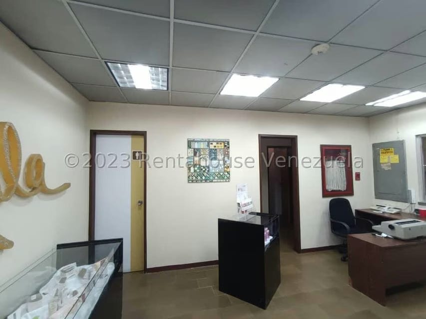 Comercial (Edificio) en Venta en La Urbina, Distrito Metropolitano - 16