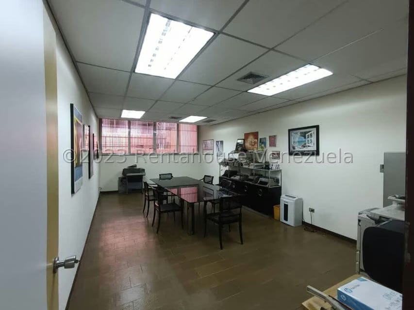 Comercial (Edificio) en Venta en La Urbina, Distrito Metropolitano - 17