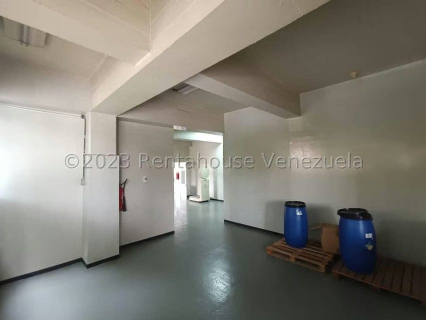 Comercial (Edificio) en Venta en La Urbina, Distrito Metropolitano - 25