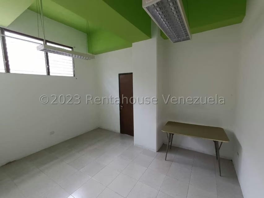Comercial (Edificio) en Venta en La Urbina, Distrito Metropolitano - 46