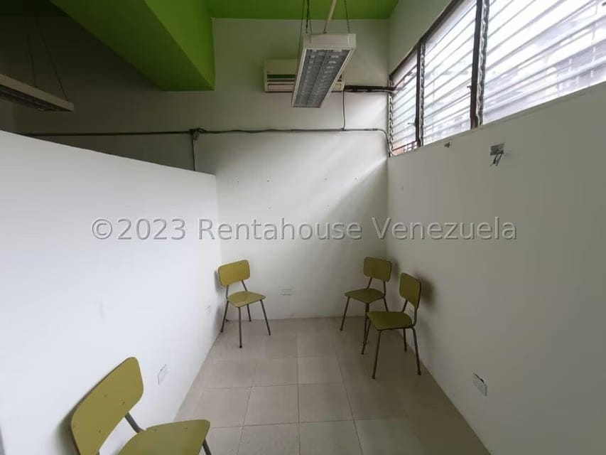 Comercial (Edificio) en Venta en La Urbina, Distrito Metropolitano - 48