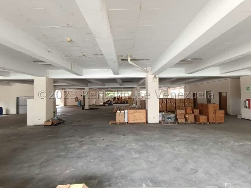 Comercial (Edificio) en Venta en La Urbina, Distrito Metropolitano - 60