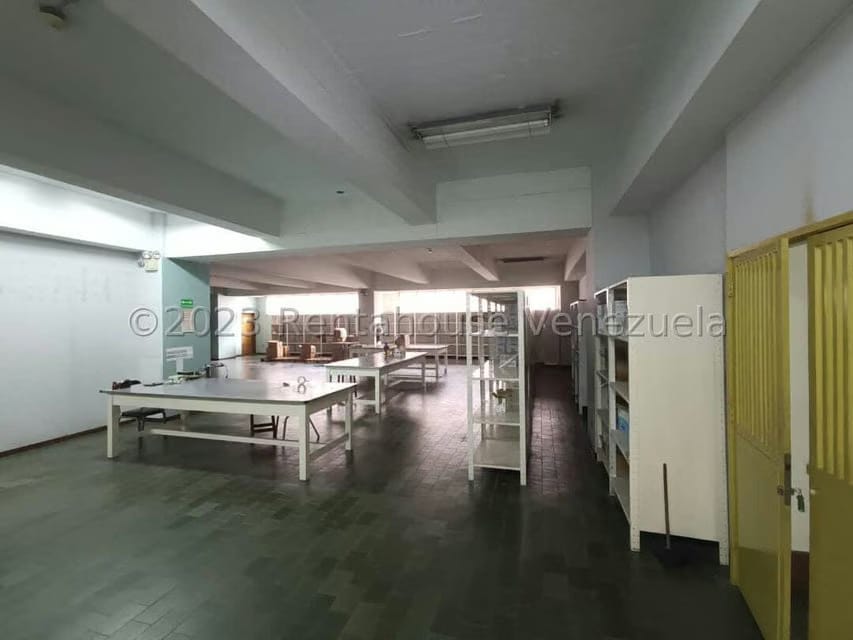 Comercial (Edificio) en Venta en La Urbina, Distrito Metropolitano - 65