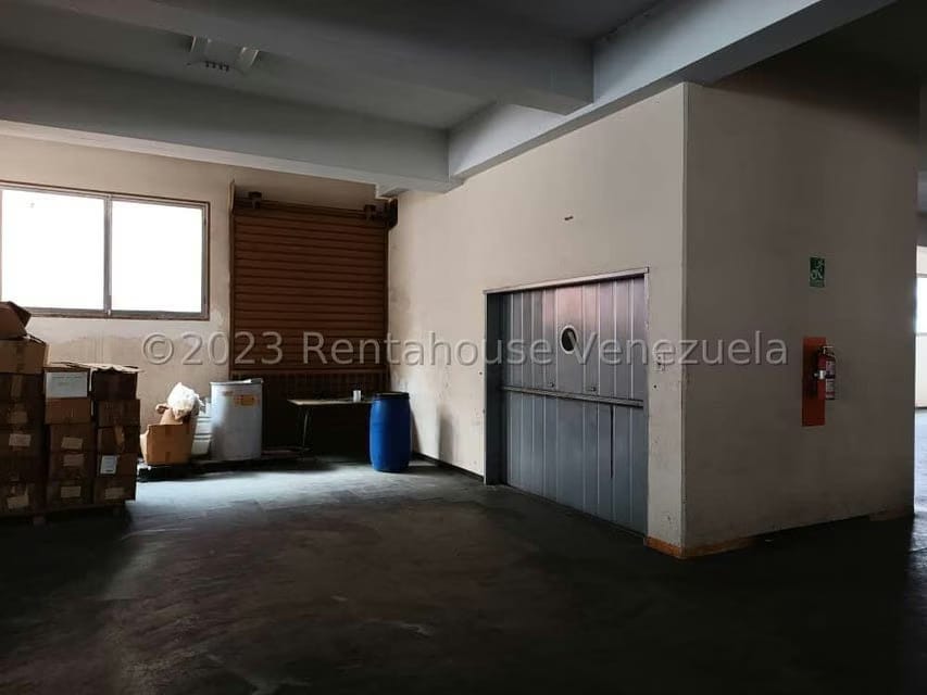 Comercial (Edificio) en Venta en La Urbina, Distrito Metropolitano - 69