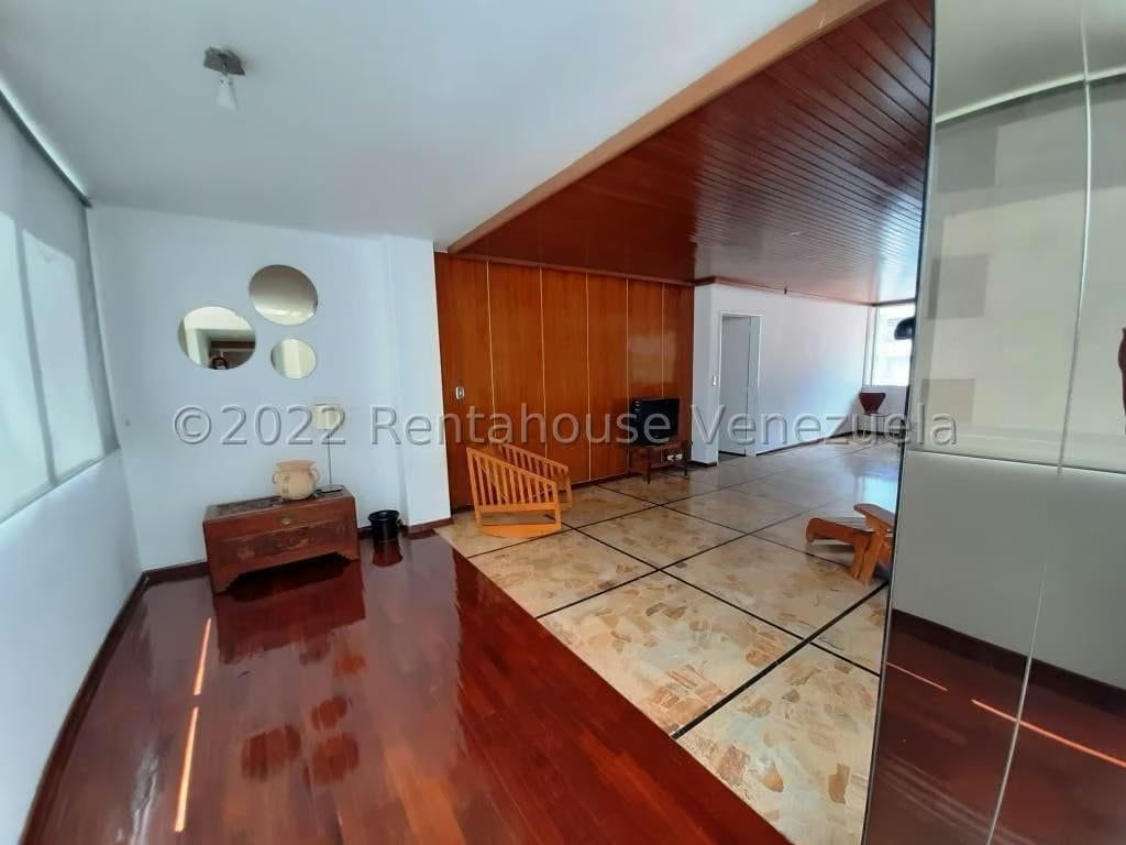 APARTAMENTO EN VENTA SELENE MARIN MLS#23-11594 - 2