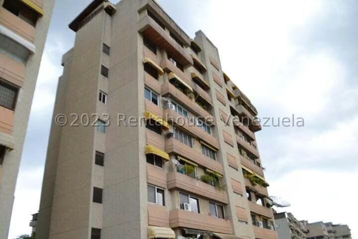Apartamento (Duplex) en Venta en La Alameda, Distrito Metropolitano - 2