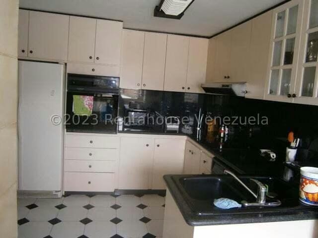Apartamento (Duplex) en Venta en La Alameda, Distrito Metropolitano - 15
