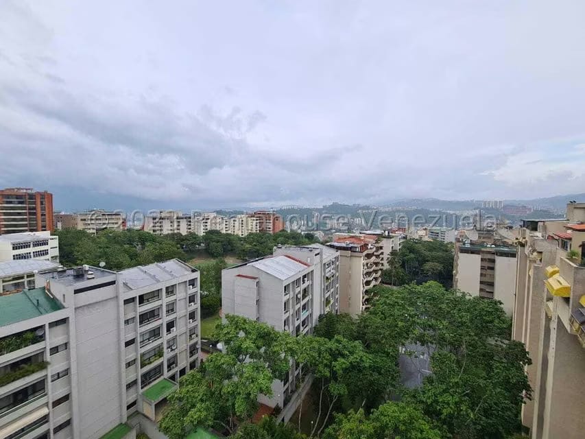 Apartamento (Duplex) en Venta en La Alameda, Distrito Metropolitano - 41