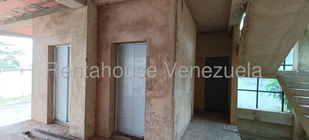 Comercial (Local Comercial) en Venta en Maturin, Monagas - 6