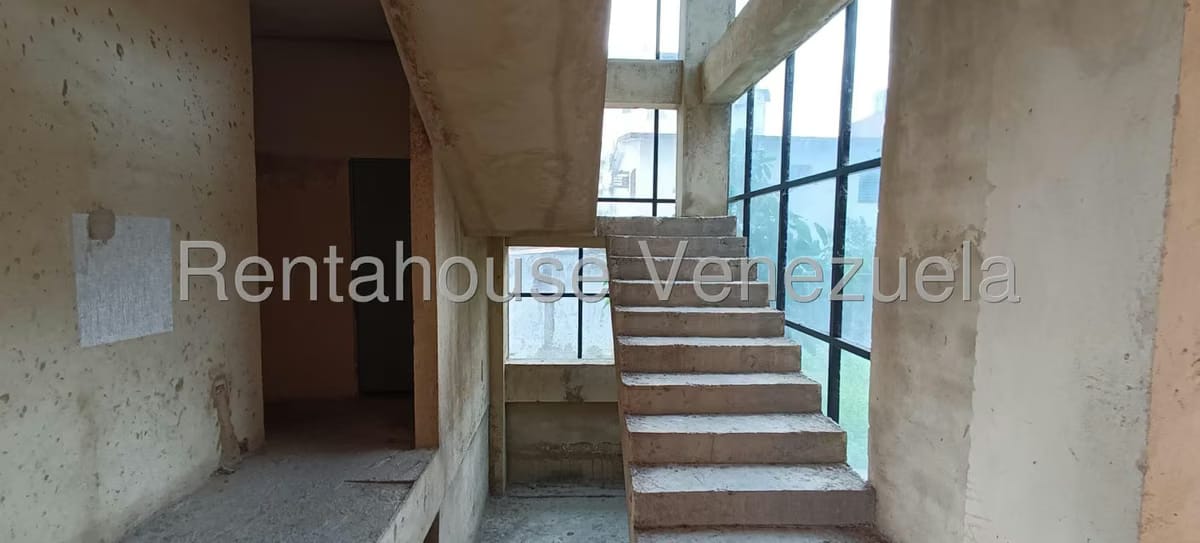 Comercial (Local Comercial) en Venta en Maturin, Monagas - 7