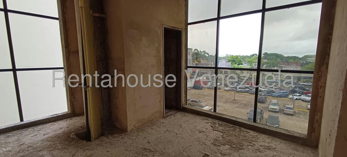 Comercial (Local Comercial) en Venta en Maturin, Monagas - 8
