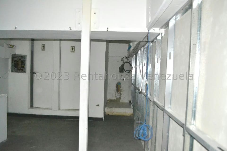 Comercial (Local Comercial) en Venta en El Cafetal, Distrito Metropolitano - 12