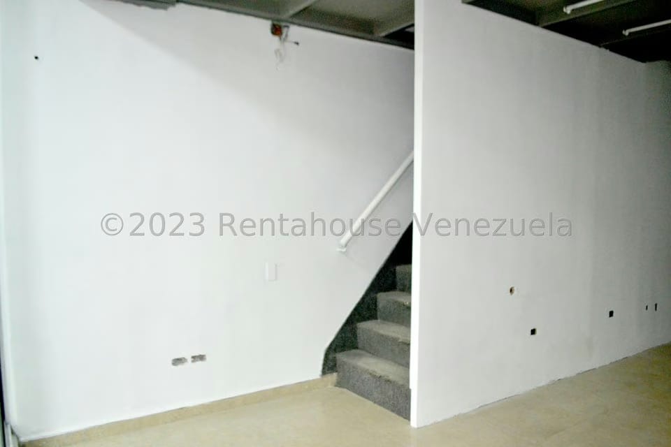 Comercial (Local Comercial) en Venta en El Cafetal, Distrito Metropolitano - 4