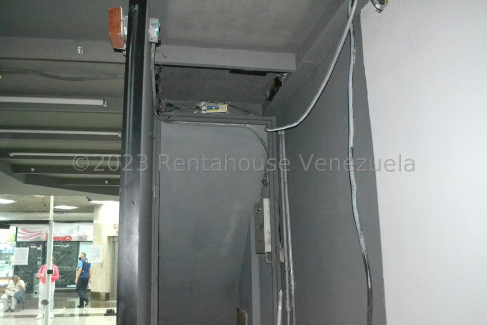 Comercial (Local Comercial) en Venta en El Cafetal, Distrito Metropolitano - 9