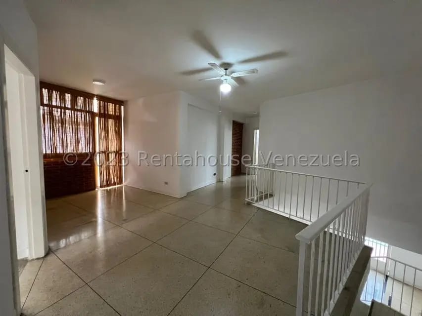 Casa (Multipes Niveles) en Alquiler en Los Ruices, Distrito Metropolitano - 16